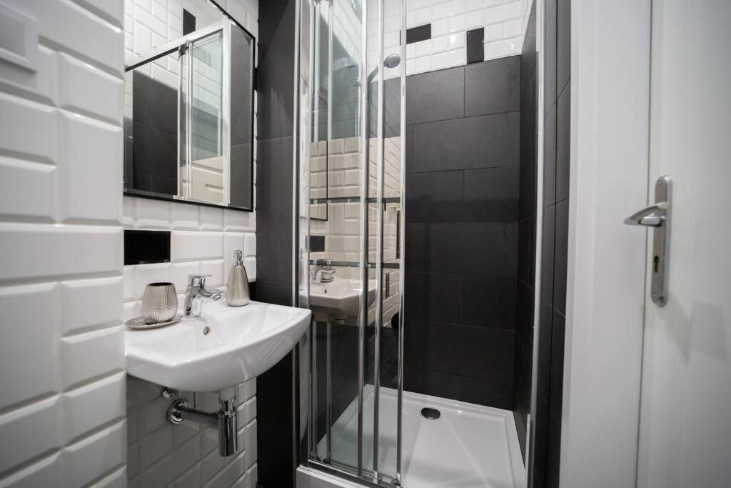 Alton Aleje Apartment 3 Varşova Dış mekan fotoğraf